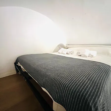 Brescia 10 - 아파트 *